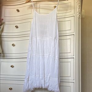 White Sleeveless Dress